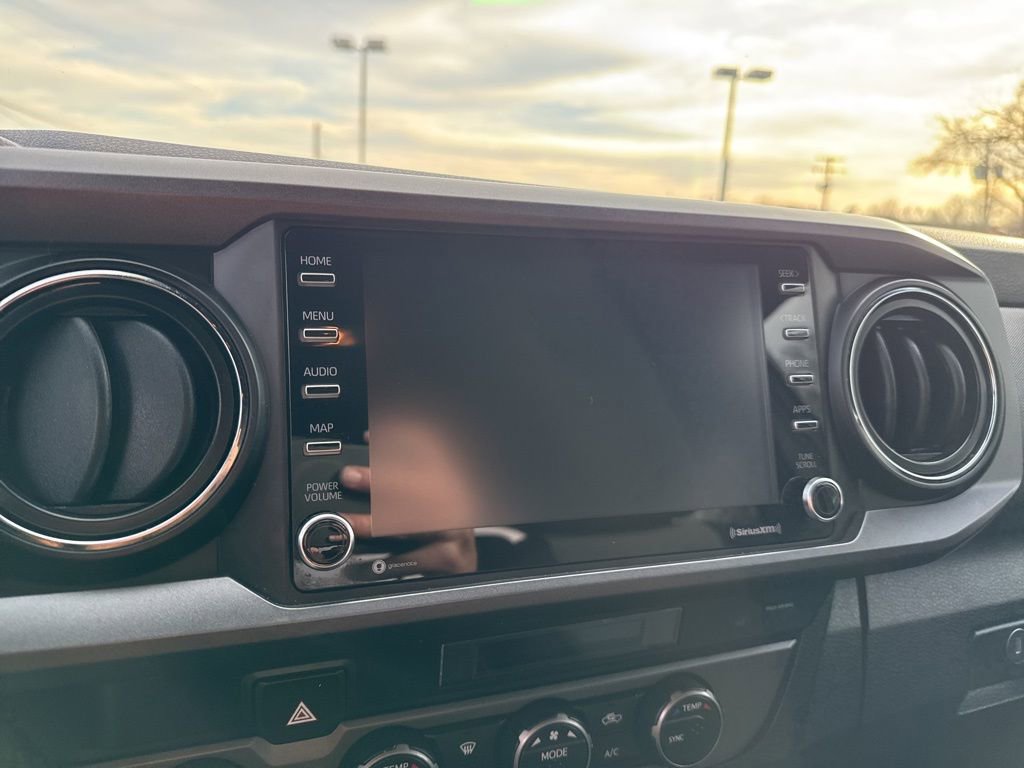 Used 2021 Toyota Tacoma TRD Off-Road image 22