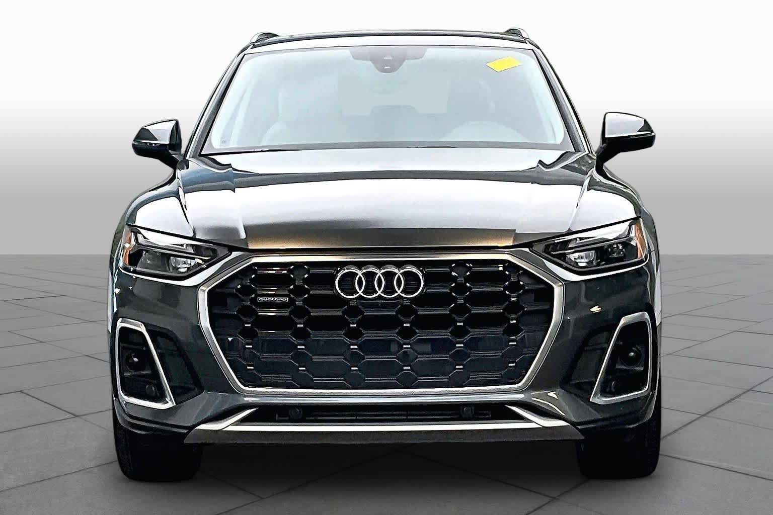 Used 2023 Audi Q5 2.0T Premium Plus w/ Premium Plus Package AWD/4WD image 4