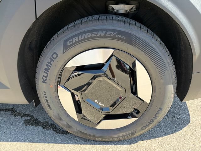 New 2026 Kia EV9 Light RWD image 26