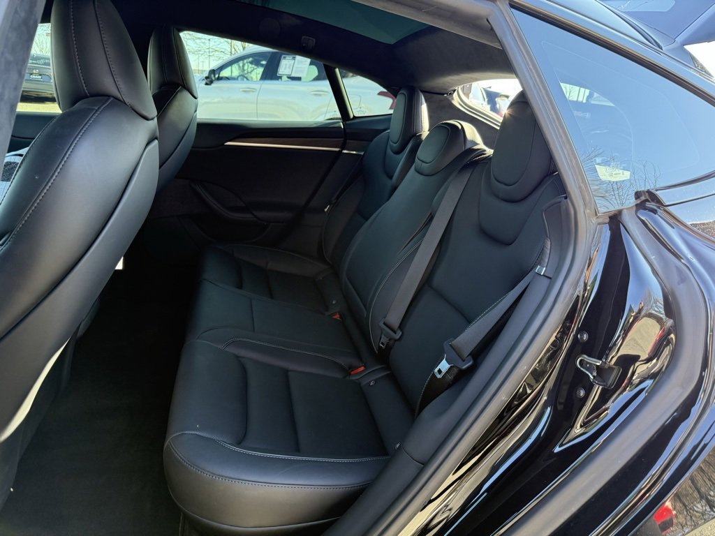 Used 2021 Tesla Model S Plaid image 28