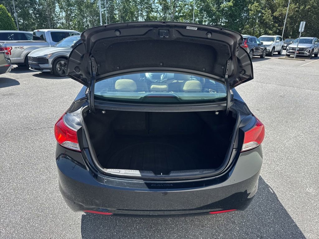 Used 2013 Hyundai Elantra Limited w/ Technology Pkg FWD image 10