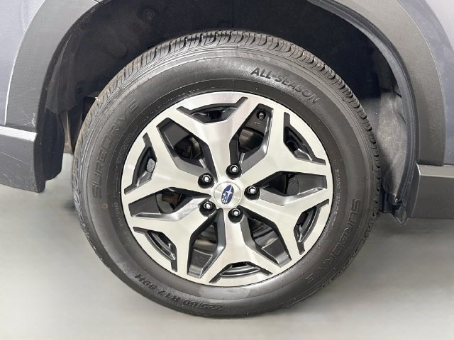 Used 2024 Subaru Forester Premium AWD/4WD image 32