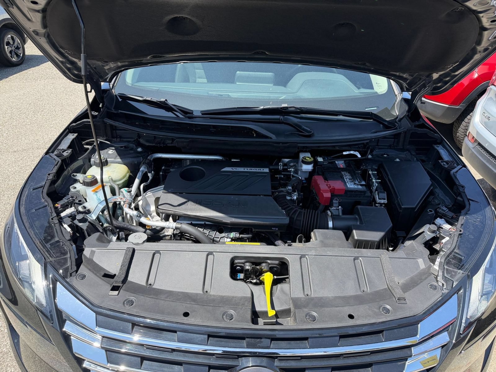 Used 2025 Nissan Rogue SV FWD image 34