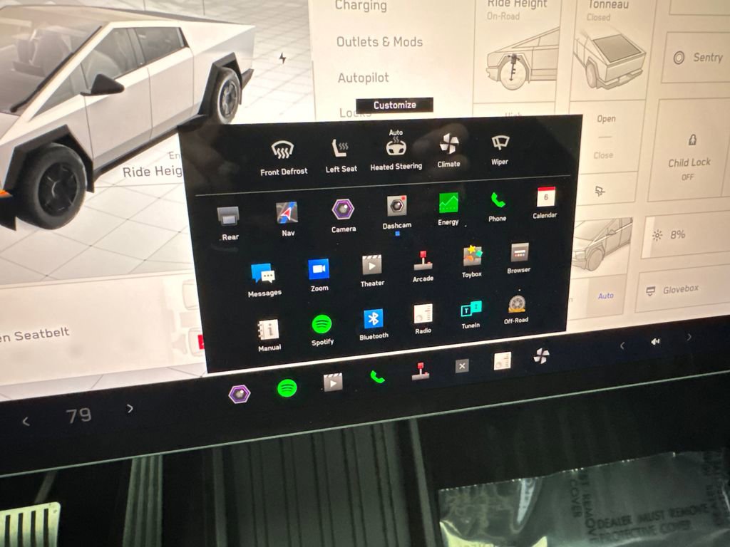 Used 2024 Tesla Cybertruck AWD Crew Cab image 54