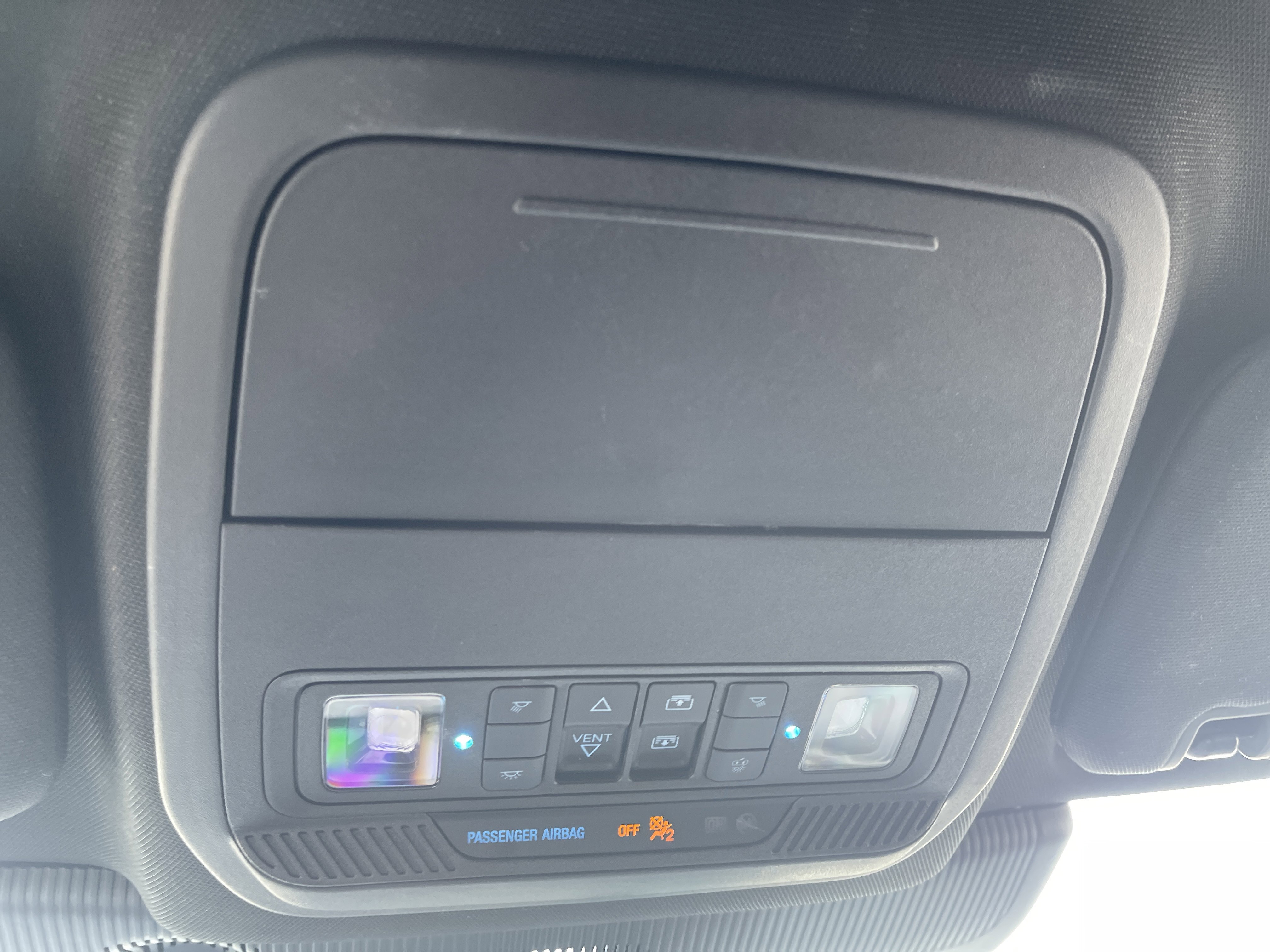 Used 2025 Ford Explorer ST image 34