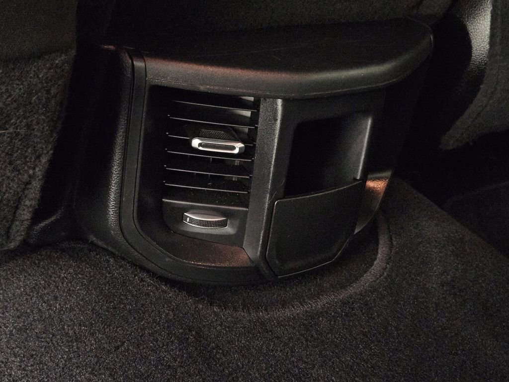 Used 2024 RAM 2500 Tradesman w/ Chrome Appearance Group image 27