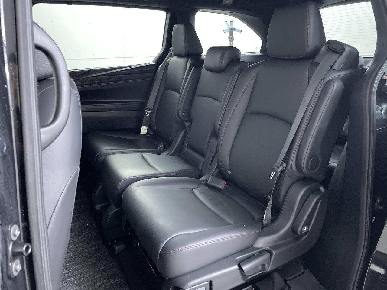 Used 2023 Honda Odyssey Sport image 19