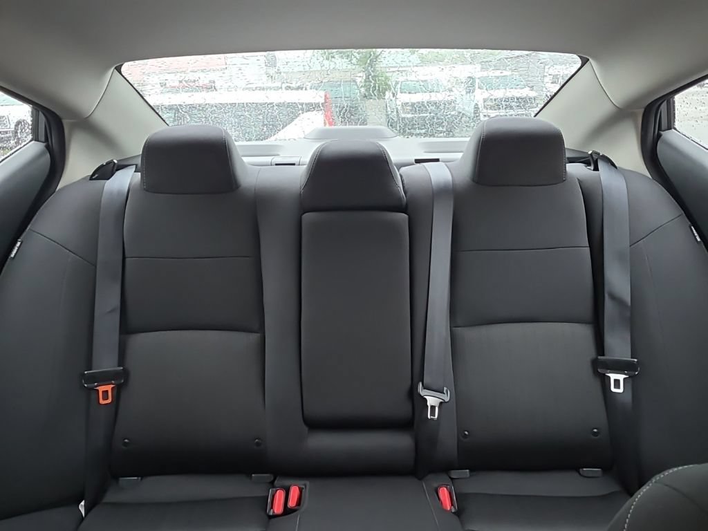 Used 2025 Nissan Altima 2.5 SV FWD image 27