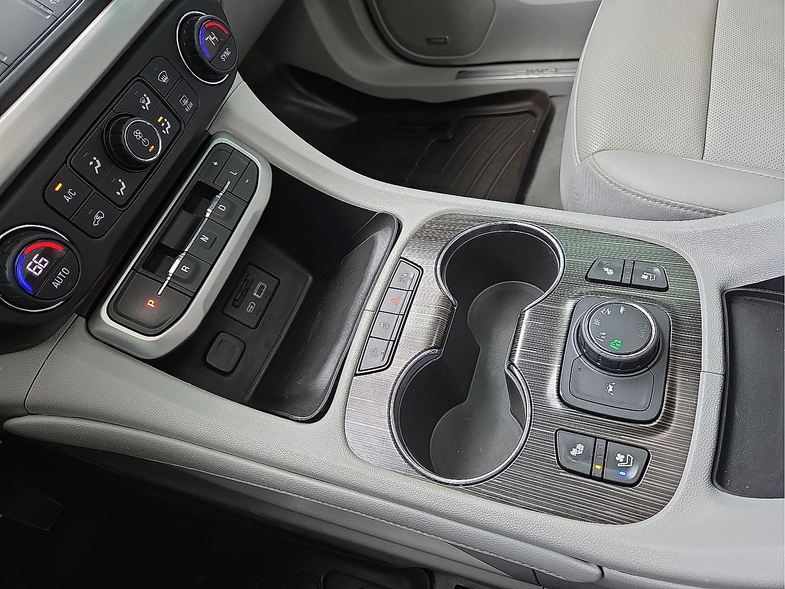 Used 2021 GMC Acadia SLT w/ Preferred Package image 25