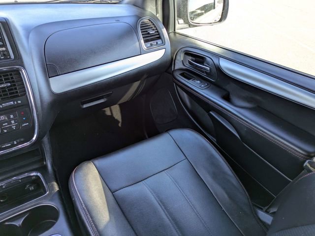 Used 2019 Dodge Grand Caravan GT image 19
