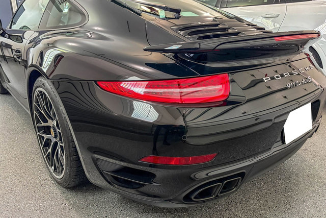Used 2014 Porsche 911 Turbo S AWD/4WD image 98