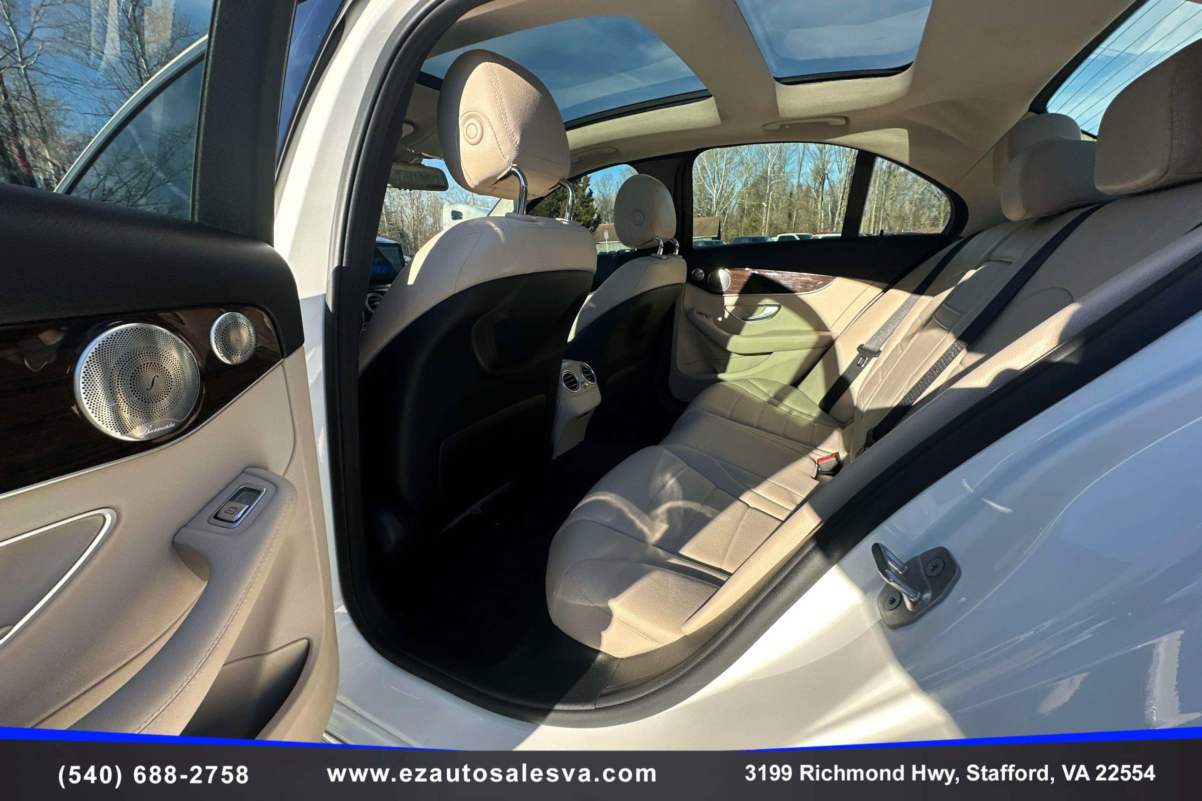 Used 2017 Mercedes-Benz C 300 4MATIC Sedan w/ Premium 2 Package image 17