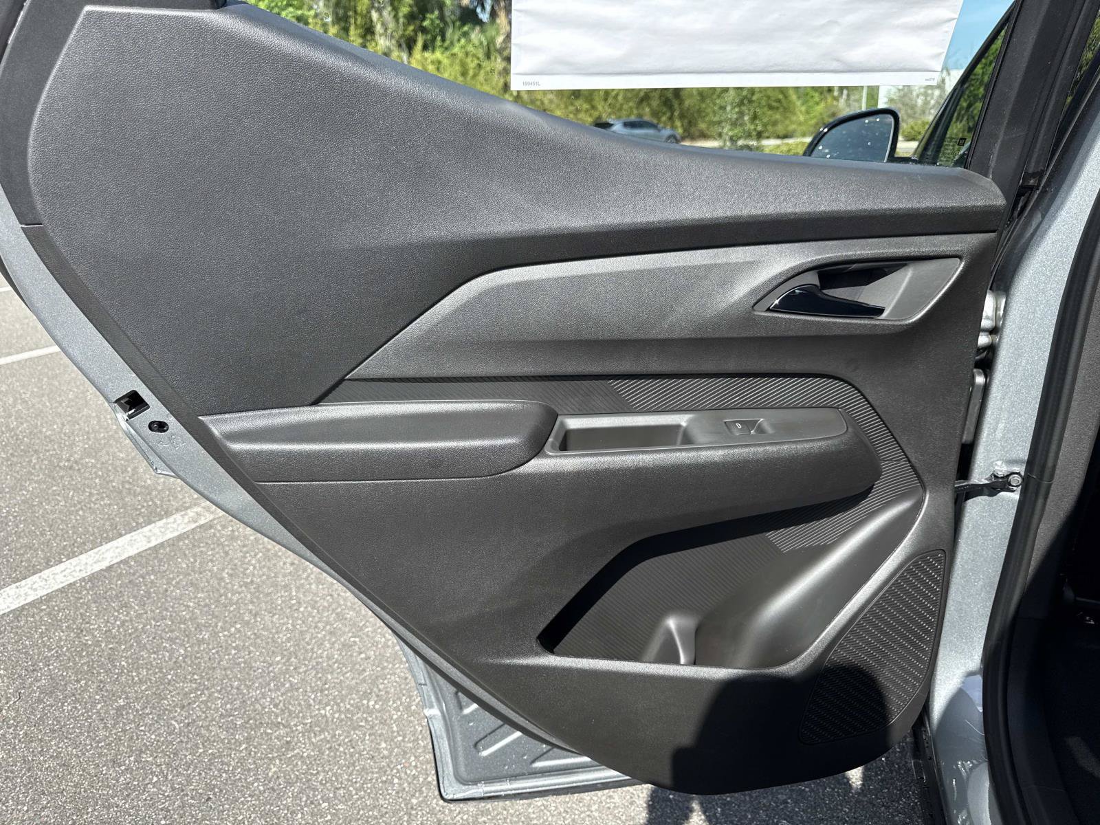 New 2027 Chevrolet Bolt LT w/ Comfort Package FWD image 9