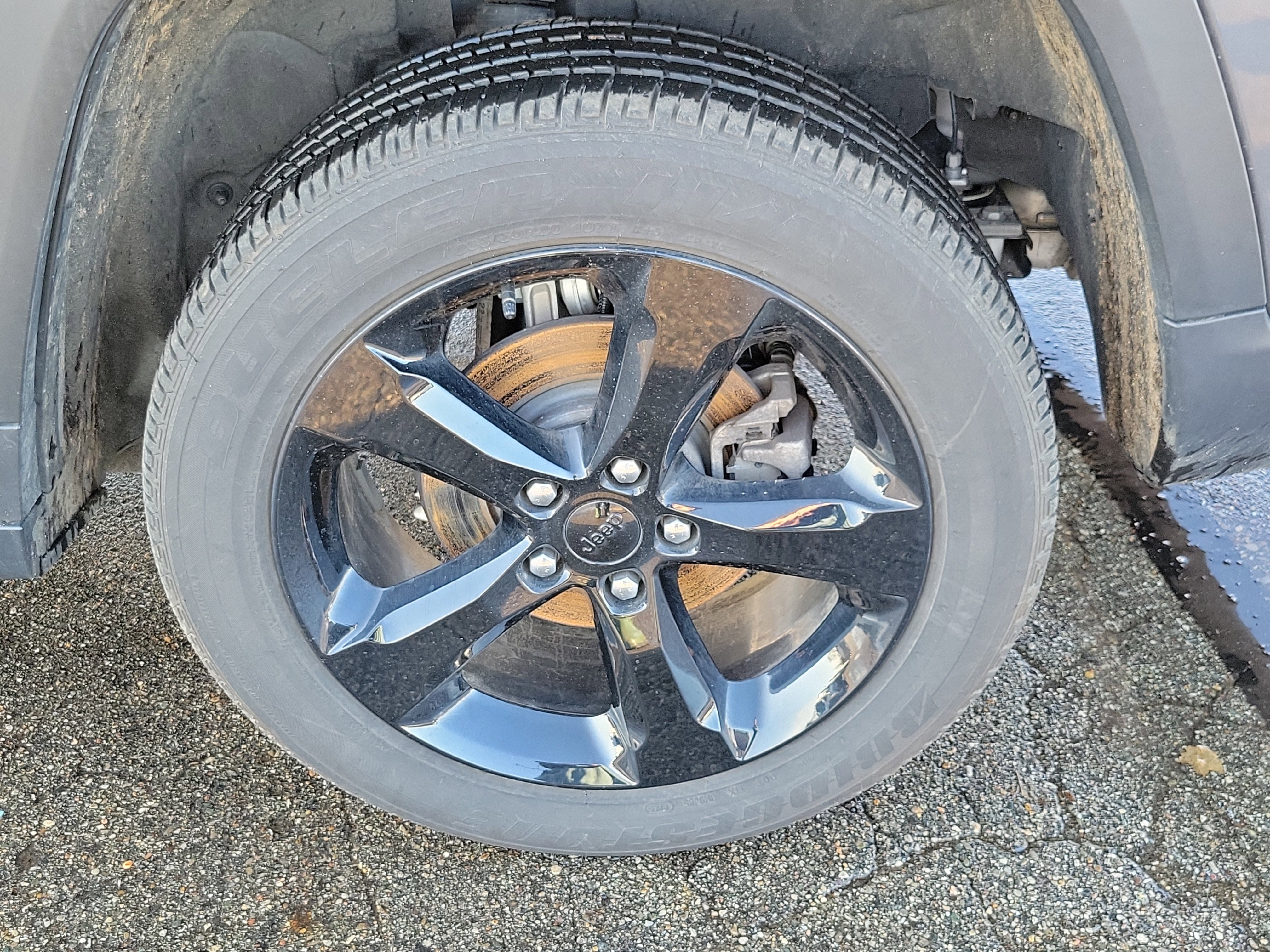 Used 2024 Jeep Grand Cherokee Altitude image 5