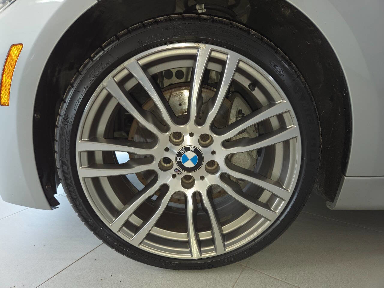 Used 2017 BMW 340i xDrive Sedan AWD/4WD image 12