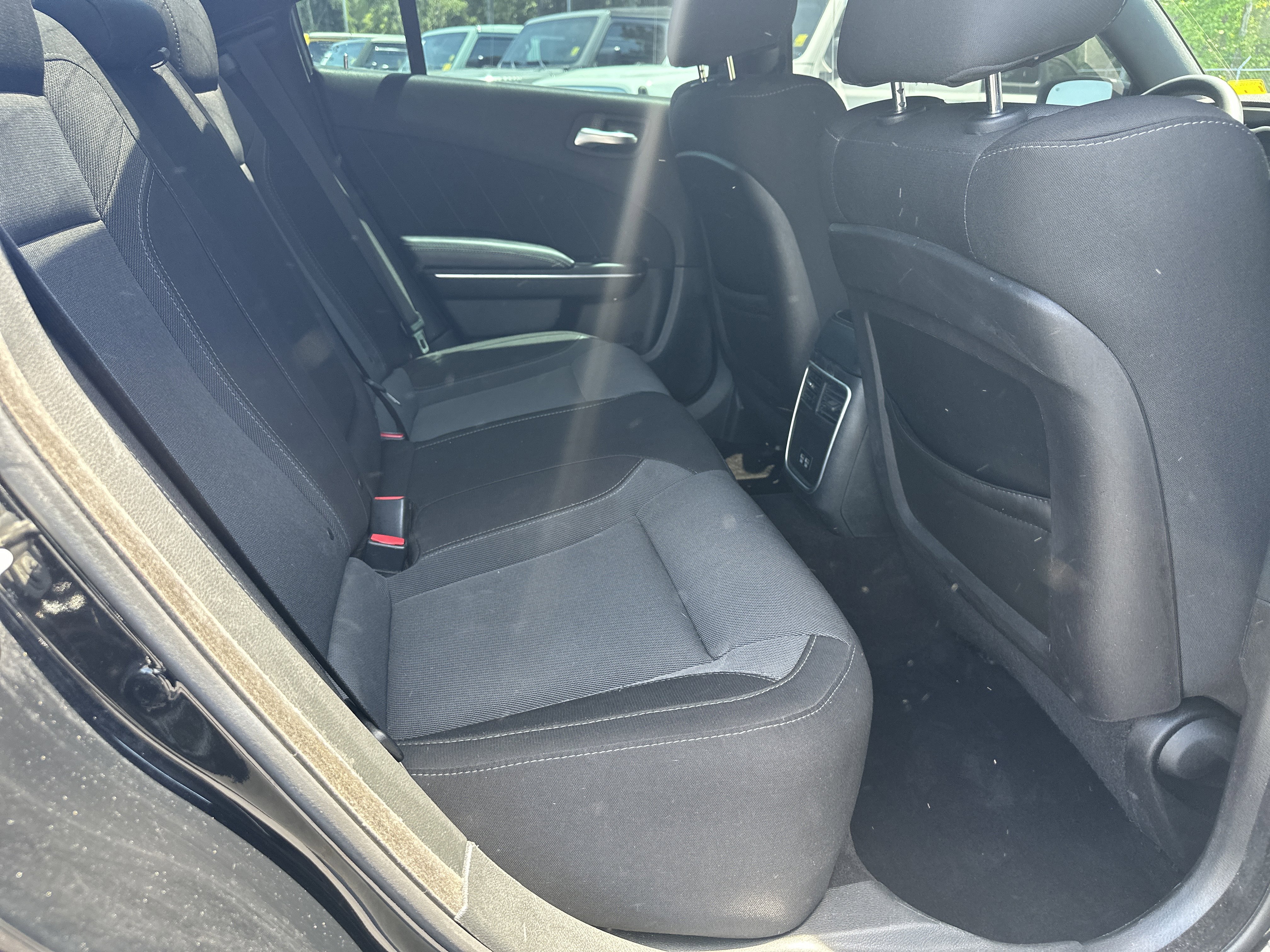 Used 2018 Dodge Charger R/T RWD image 18
