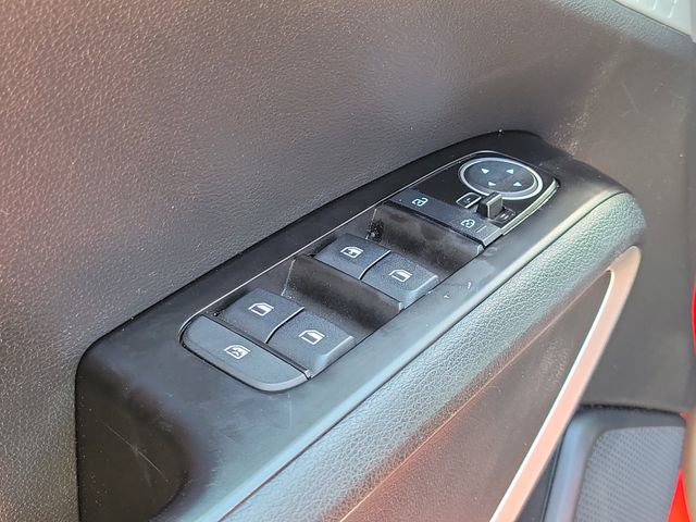 Used 2024 Kia Soul LX w/ Option Group 015 image 16