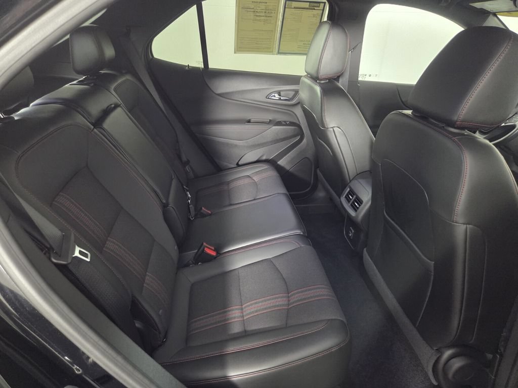 Used 2024 Chevrolet Equinox RS AWD/4WD image 28