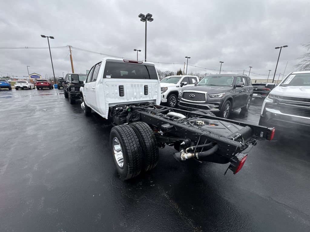 New 2026 Chevrolet Silverado 3500 LT w/ Convenience Package image 14