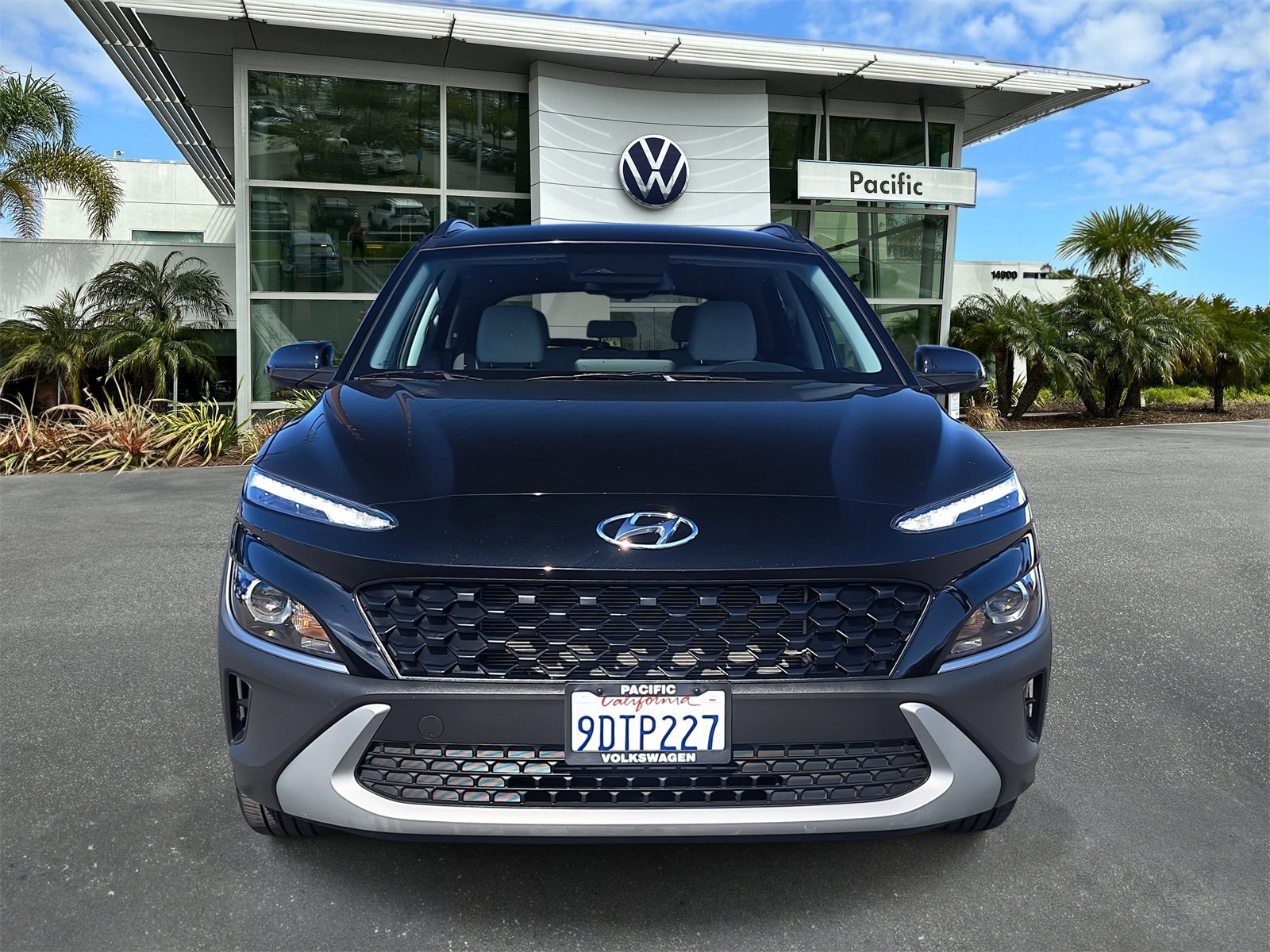 Used 2023 Hyundai Kona SEL w/ Cargo Package image 2