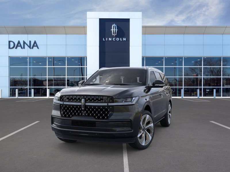 New 2026 Lincoln Navigator Black Label AWD/4WD image 2