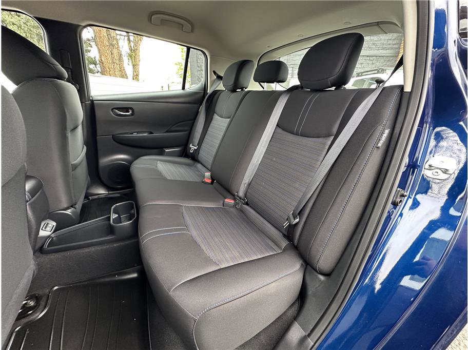 Used 2024 Nissan Leaf S FWD image 16