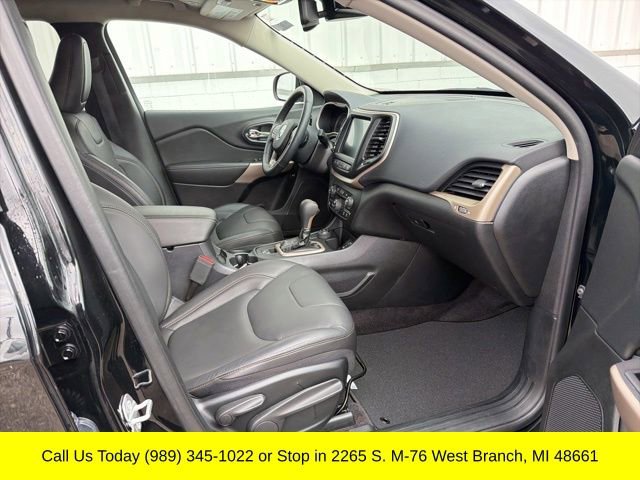Used 2018 Jeep Cherokee Limited w/ Technology Group image 38