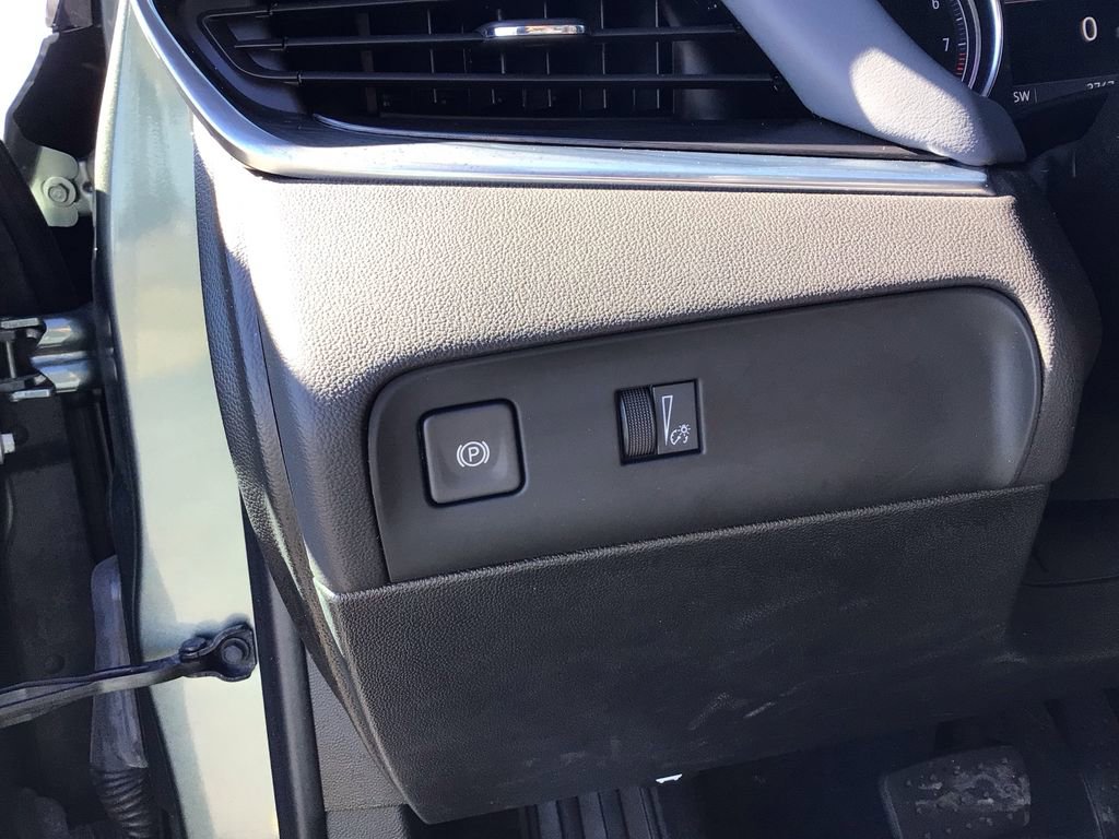 Used 2023 Buick Enclave Essence w/ Trailering Package, 5000 lbs. image 18