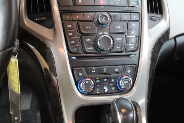 Used 2017 Buick Verano Convenience FWD image 19