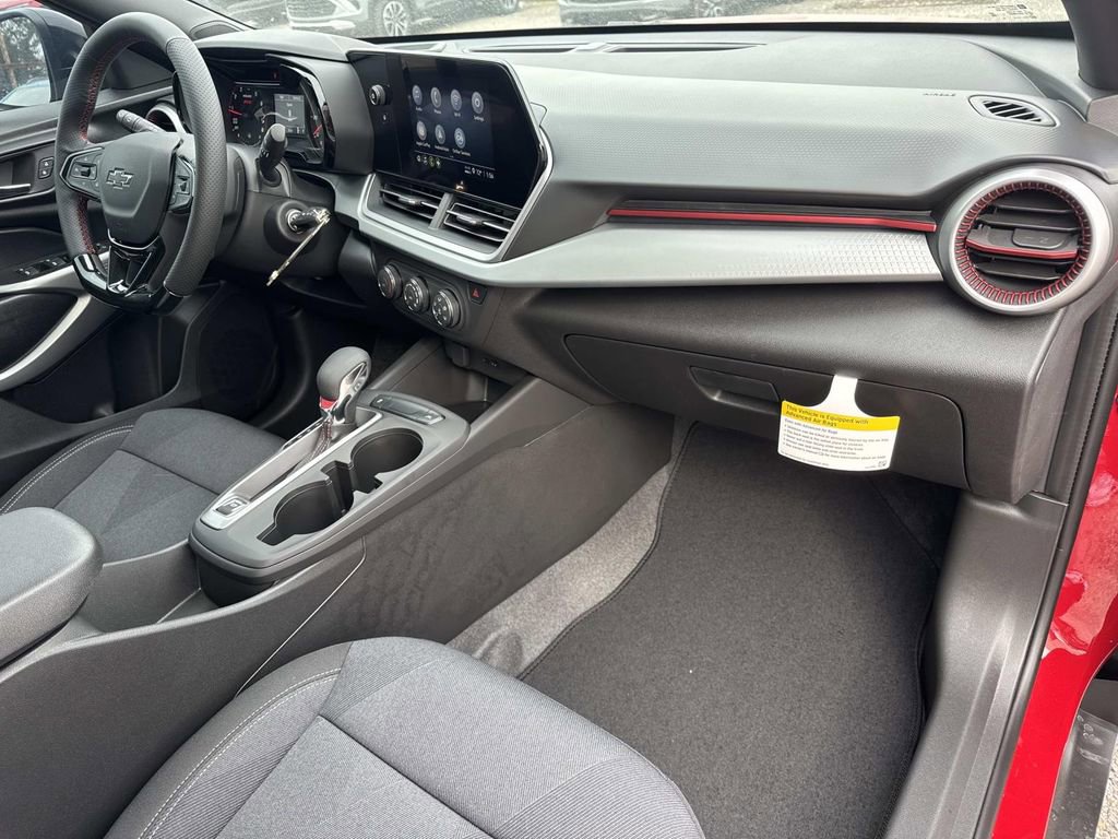 New 2026 Chevrolet Trax RS w/ Sunroof Package FWD image 11