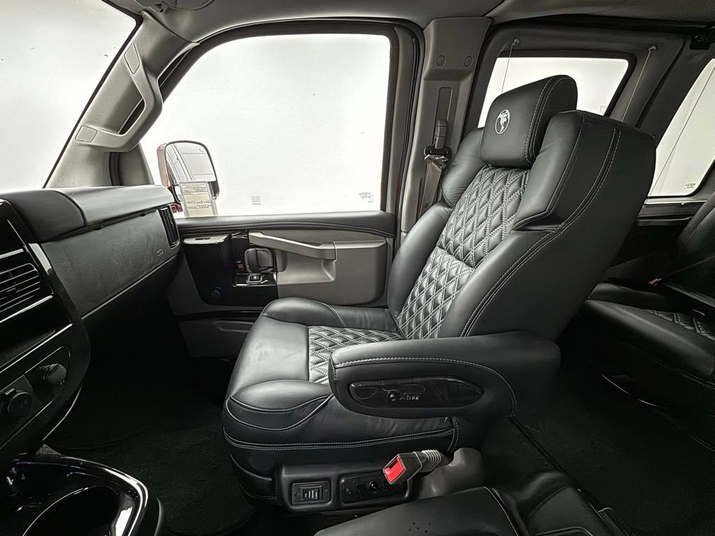 New 2025 GMC Savana 2500 w/ Driver Convenience Package image 41