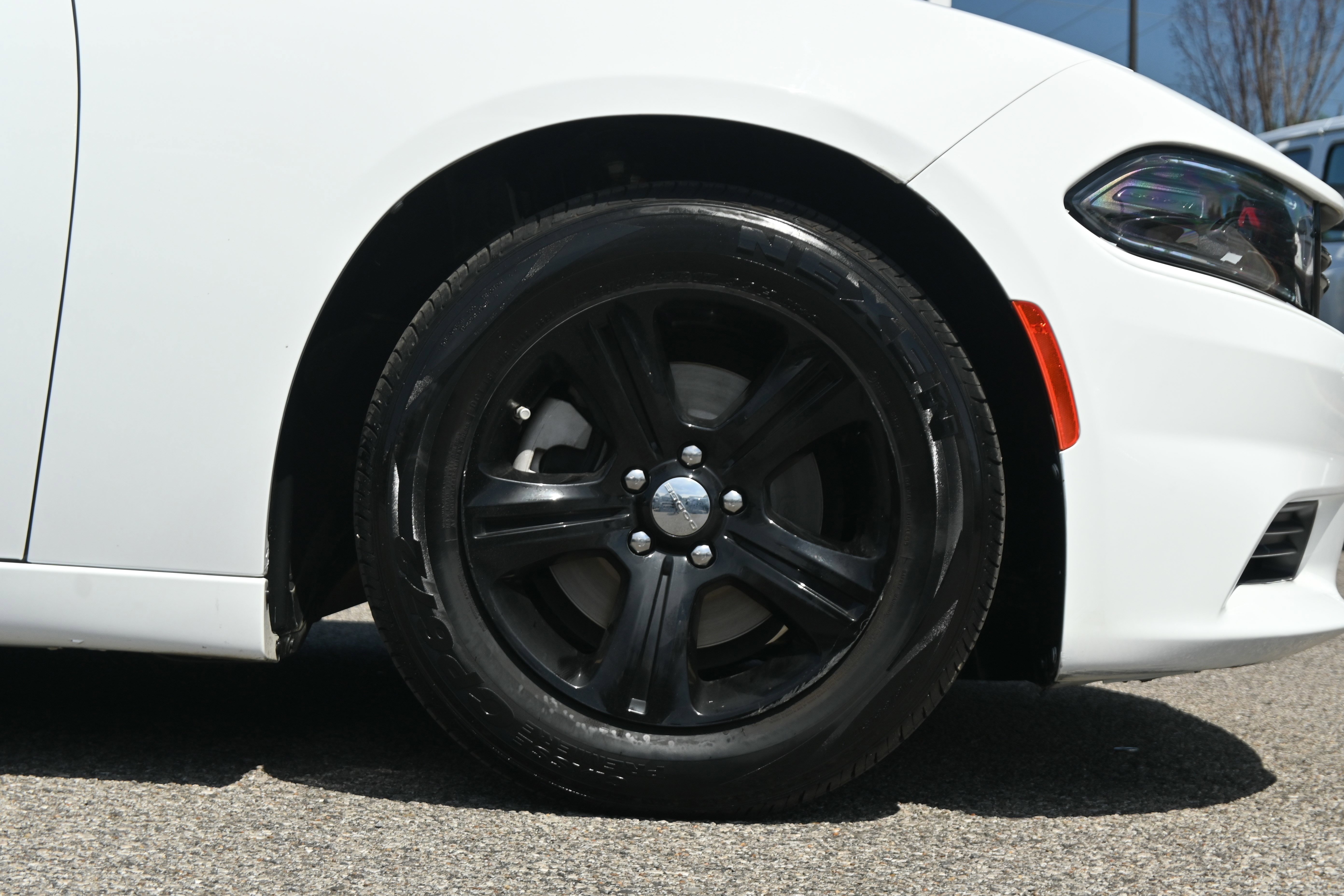 Used 2023 Dodge Charger SXT RWD image 12