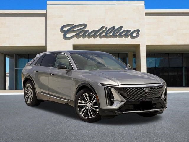 New 2026 Cadillac Lyriq Luxury w/ LPO, Floor Liner Package RWD image 2
