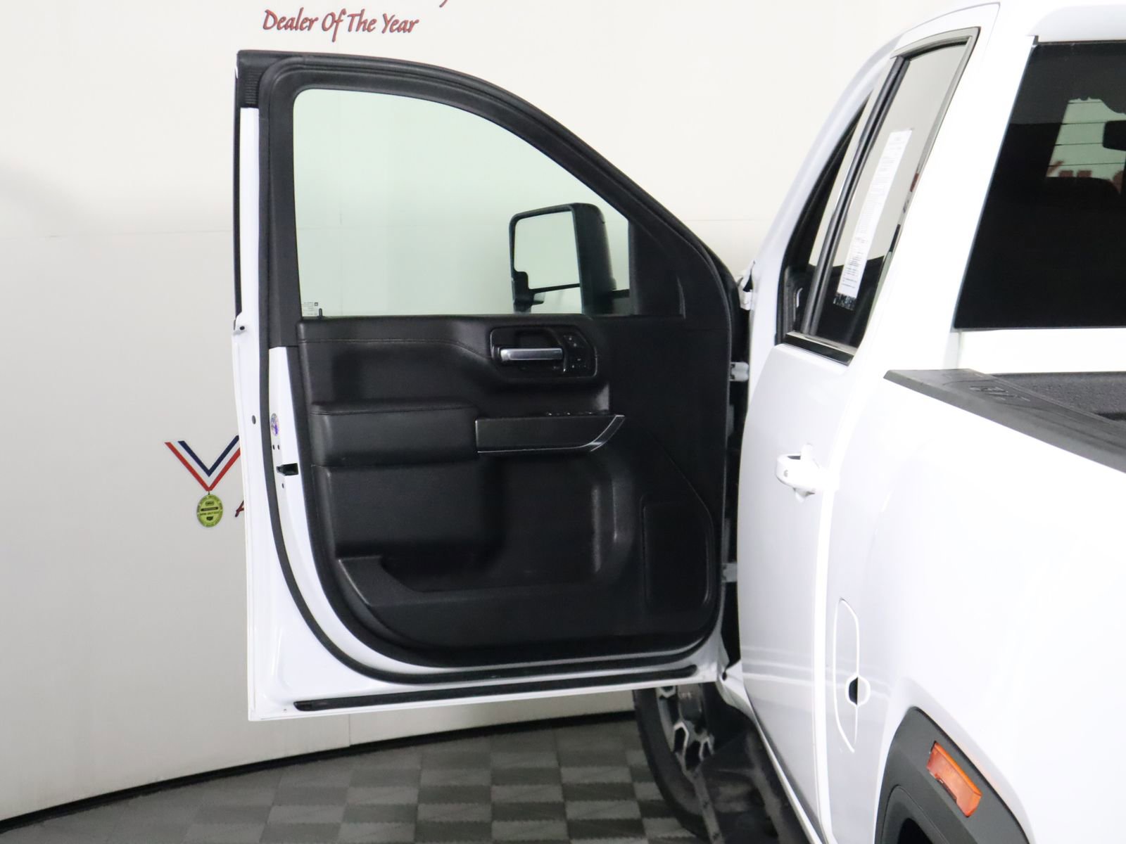 Used 2021 GMC Sierra 2500 AT4 AWD/4WD image 24