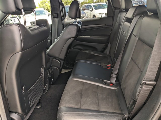 Certified 2019 Jeep Grand Cherokee Laredo w/ Laredo X Package image 12