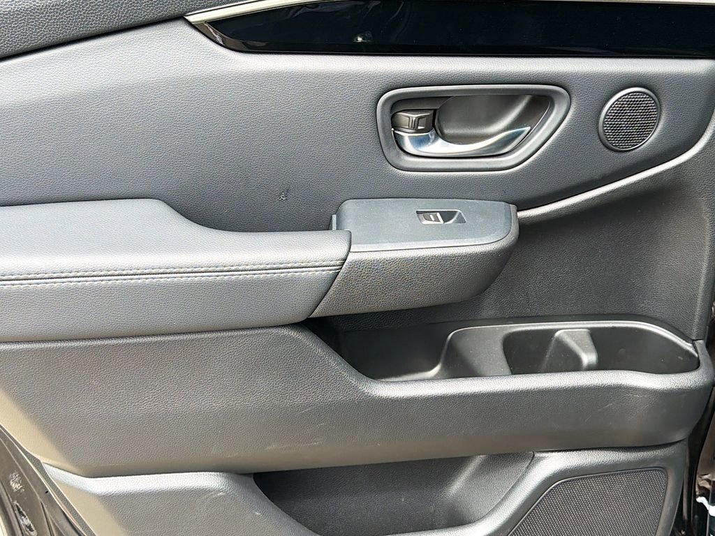 Used 2023 Honda Pilot EX-L image 42