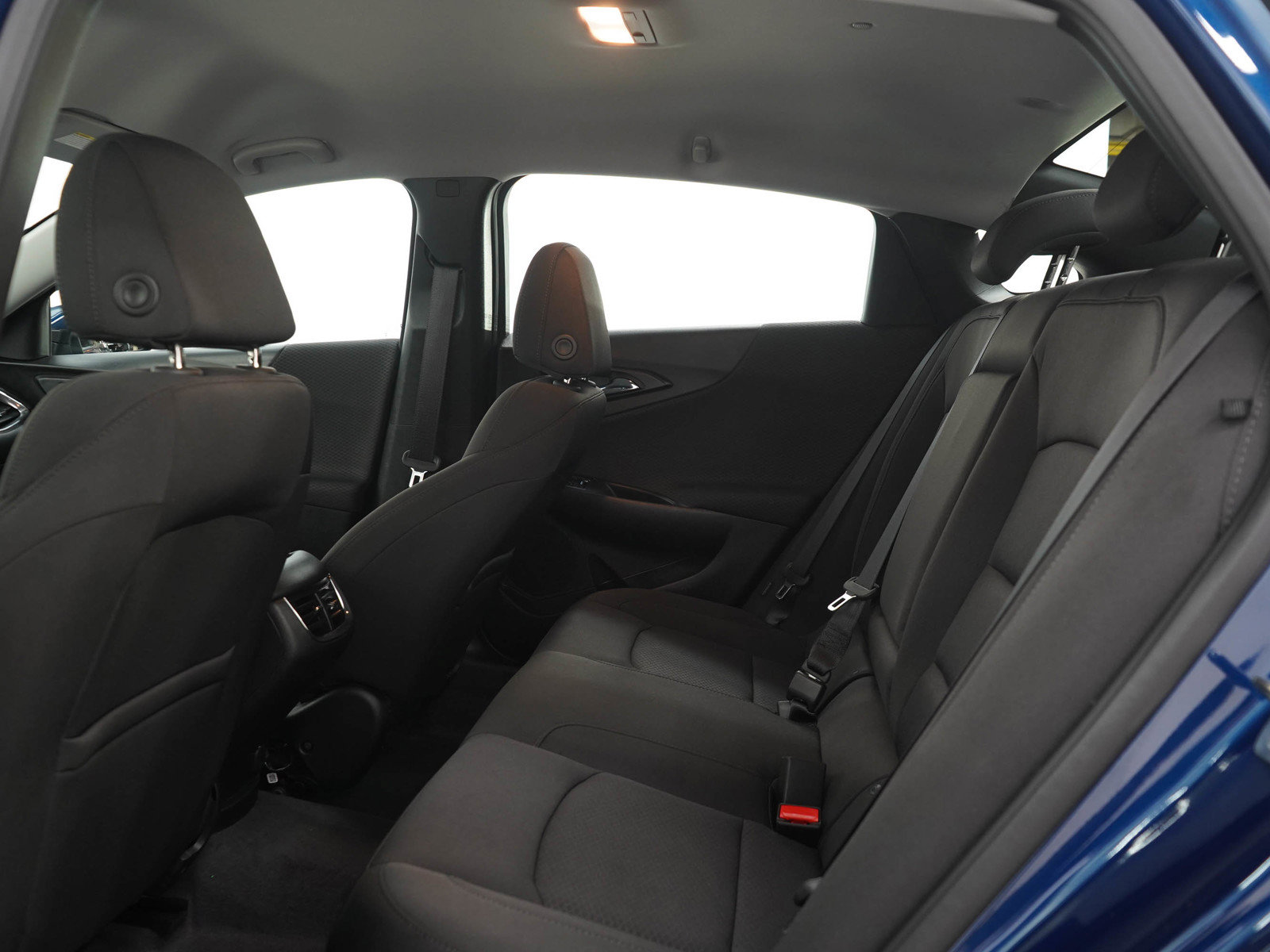 Used 2019 Chevrolet Malibu LT w/ Driver Confidence Package II FWD image 13