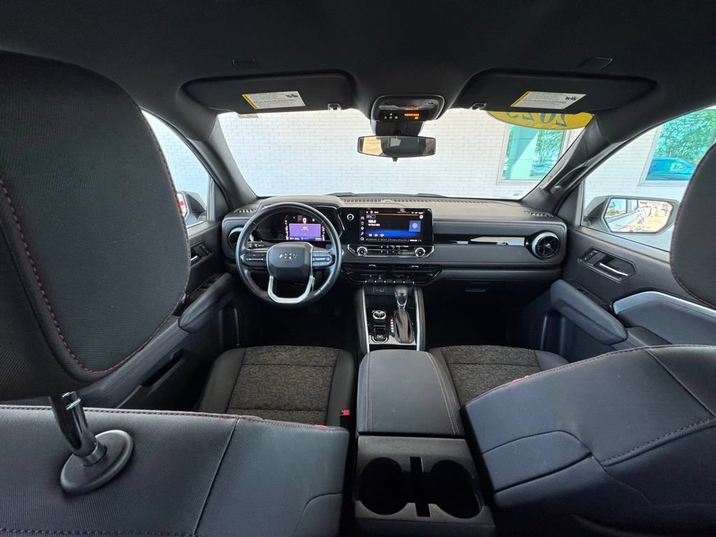 Used 2023 Chevrolet Colorado Z71 AWD/4WD image 27