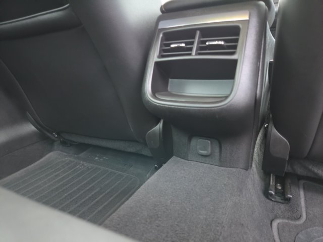 Used 2019 Chevrolet Impala LT FWD image 28