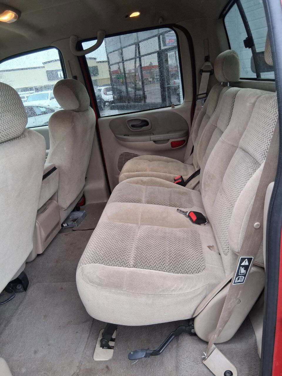 Used 2001 Ford F150 XLT image 11