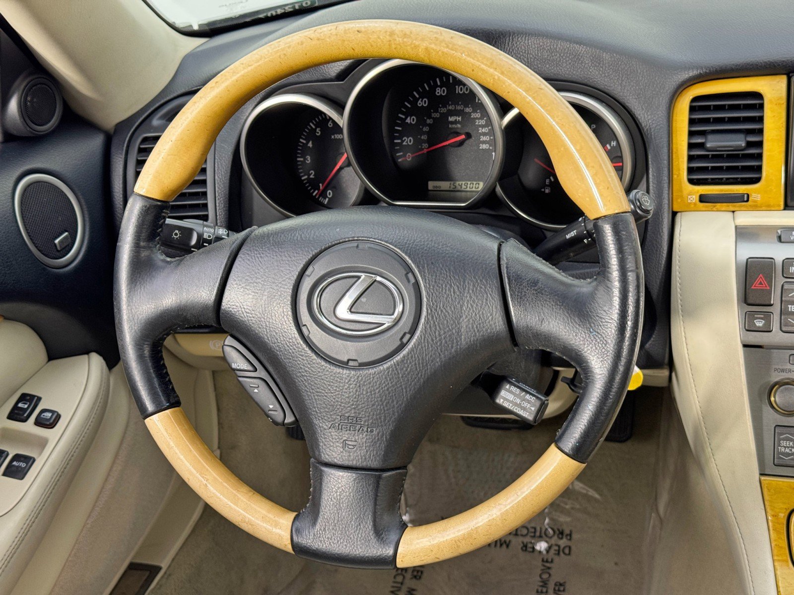 Used 2002 Lexus SC 430 Convertible image 19