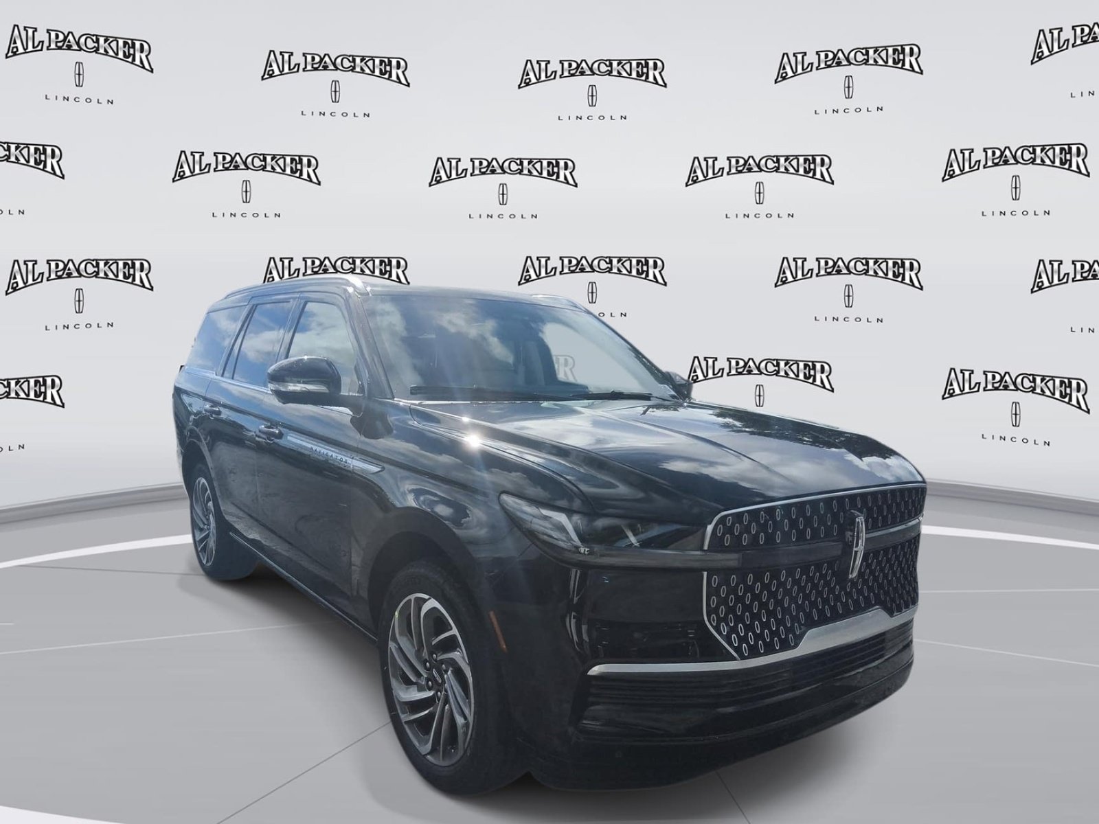 New 2027 Lincoln Navigator Reserve AWD/4WD image 8