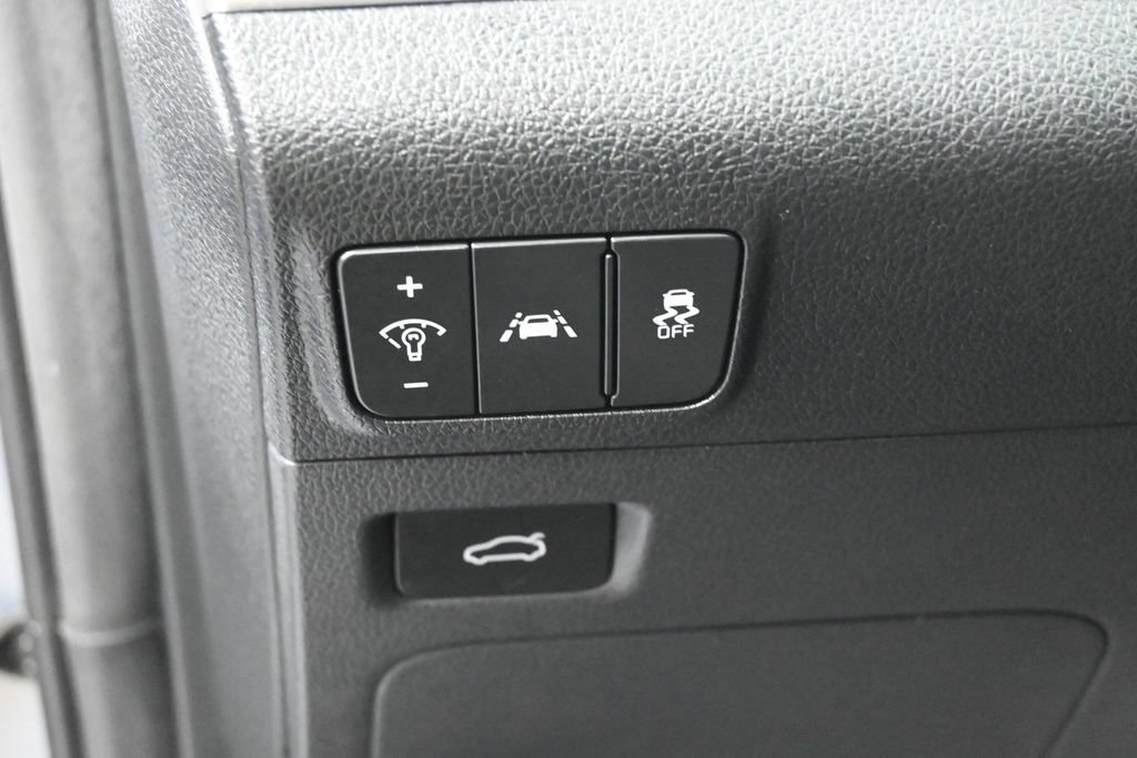 Used 2024 Kia K5 LXS FWD image 15