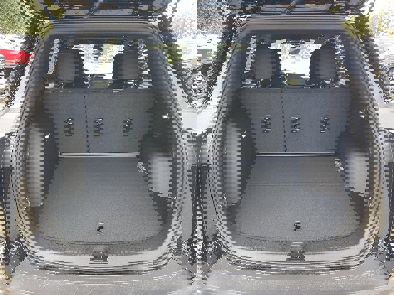 New 2026 Chevrolet Equinox LT w/ Midnight Edition image 7