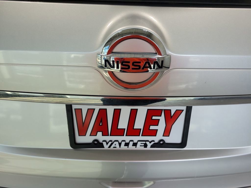 Used 2015 Nissan Rogue S image 14