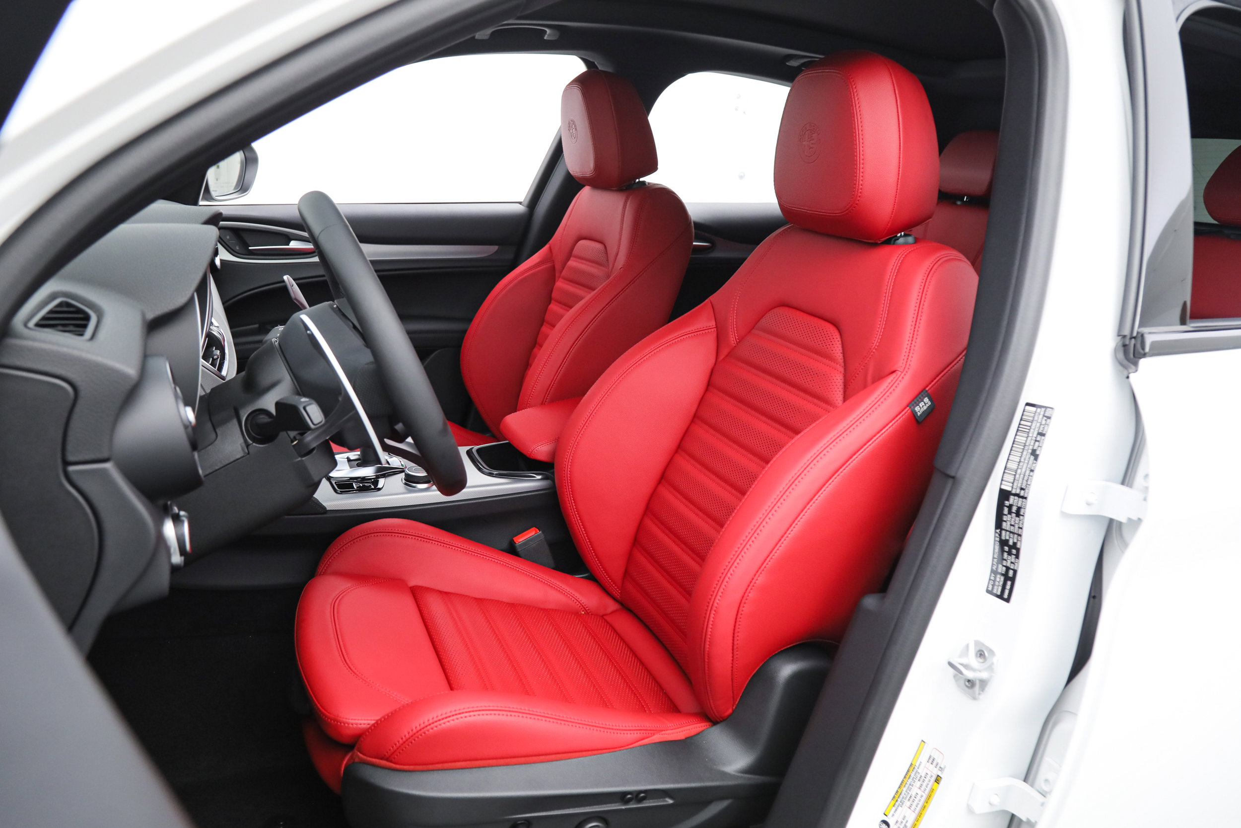New 2026 Alfa Romeo Stelvio Sprint w/ Convenience Package AWD/4WD image 19