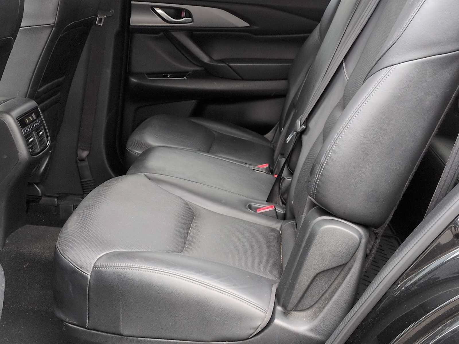 Used 2018 MAZDA CX-9 Touring AWD/4WD image 20