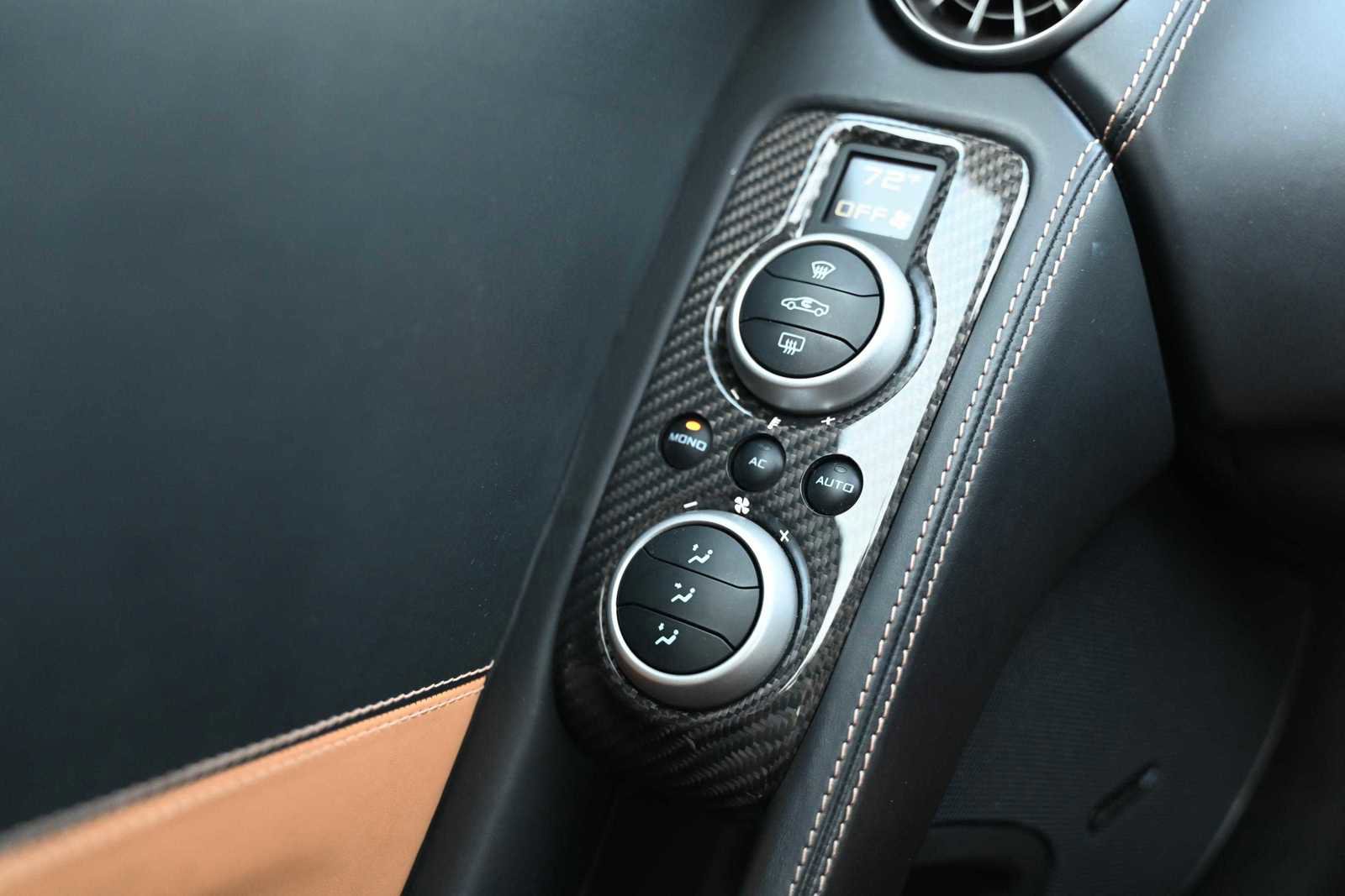 Used 2012 McLaren MP4-12C Coupe image 34