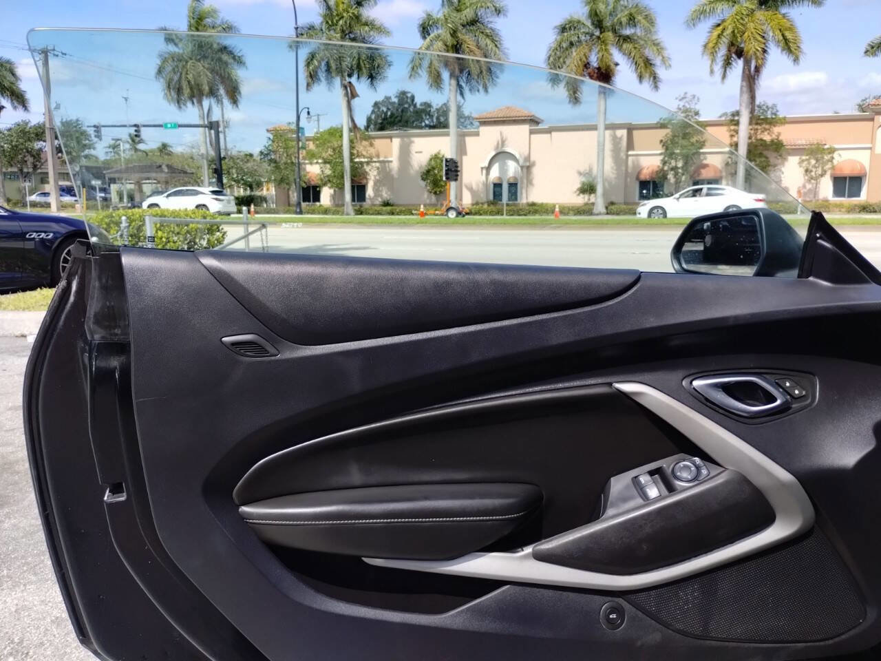 Used 2016 Chevrolet Camaro LT image 19