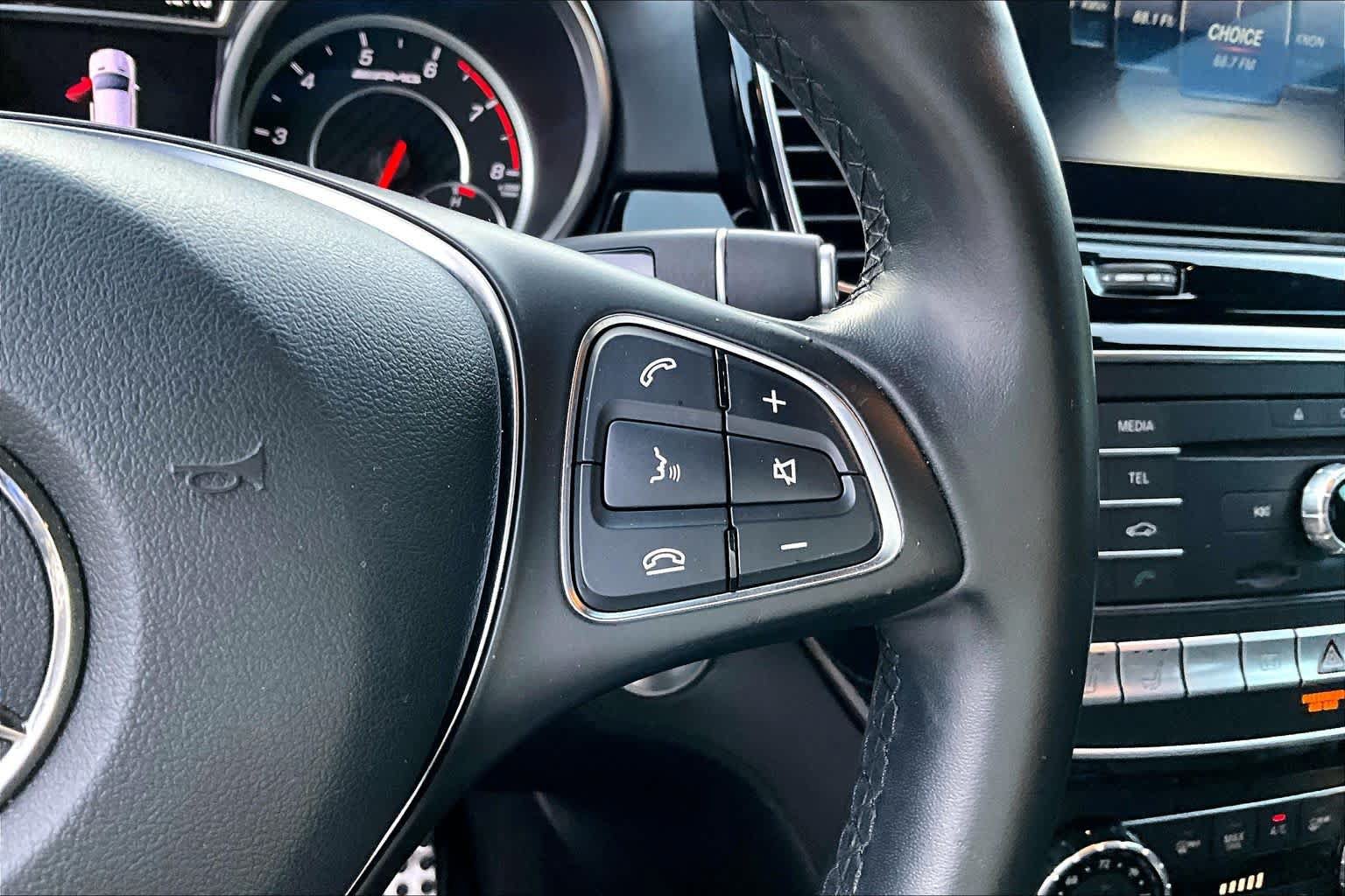 Used 2018 Mercedes-Benz GLE 63 AMG 4MATIC image 25